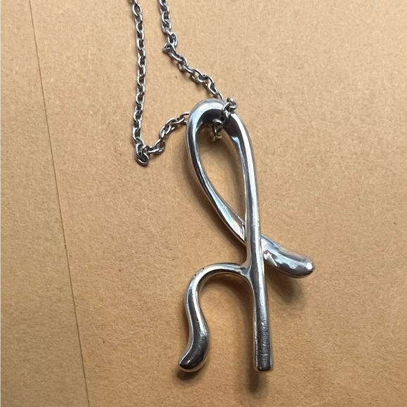 Tiffany and Co. Elsa Peretti ‘h’ initial necklace - Picture 8 of 8